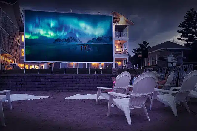 backyard-home-theater