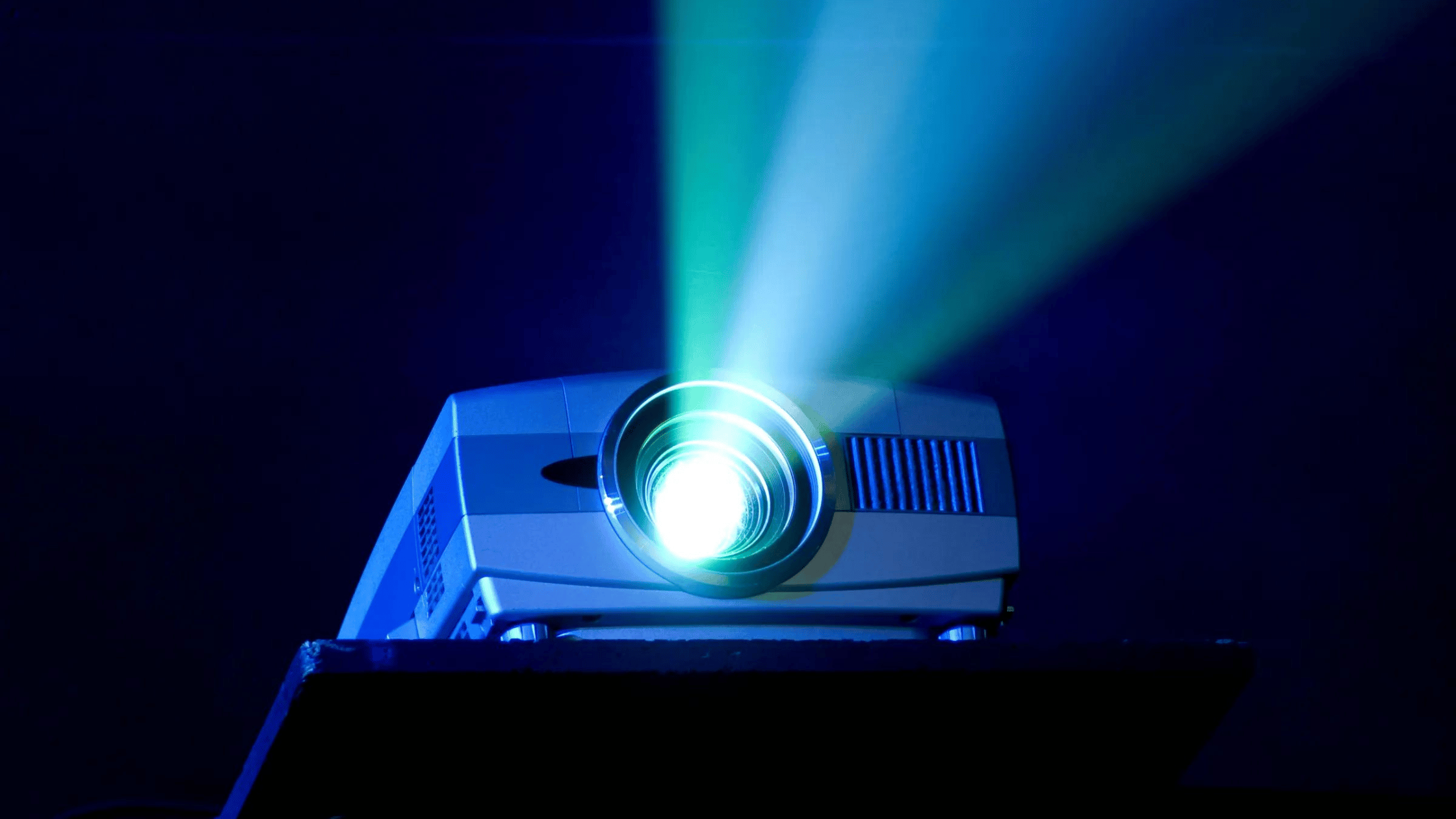 how-many-lumens-for-a-projector